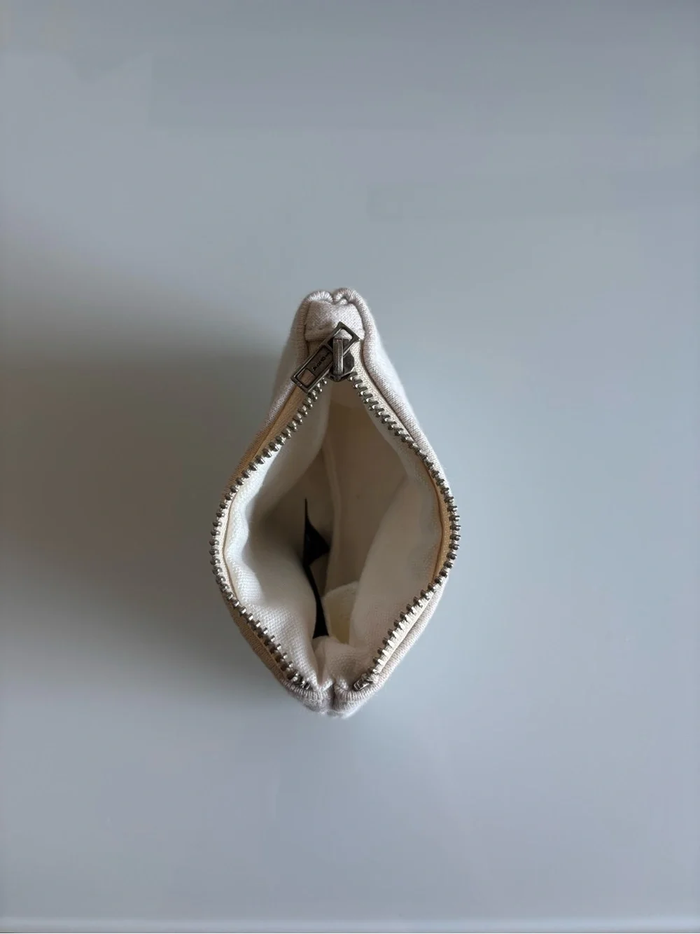 Brandy Melville Embroidered Hearts Coin Purse